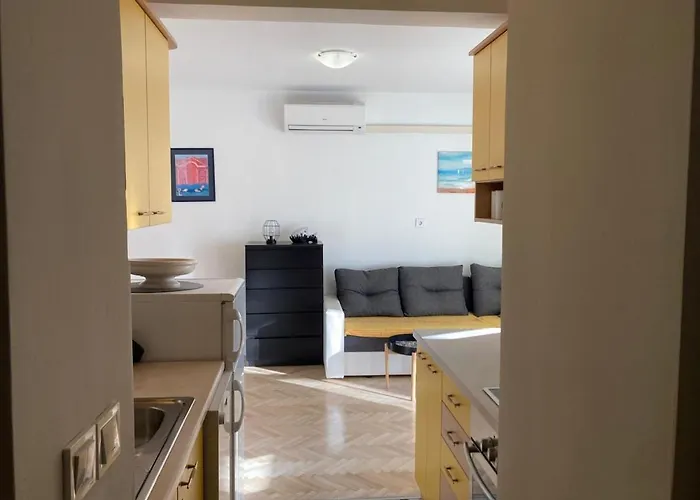 דירה Sunny Near The Centar, Free Parking ספליט