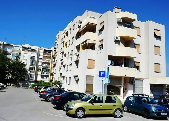 דירה Sunny Near The Centar, Free Parking *