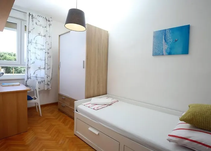 Sunny Near The Centar, Free Parking