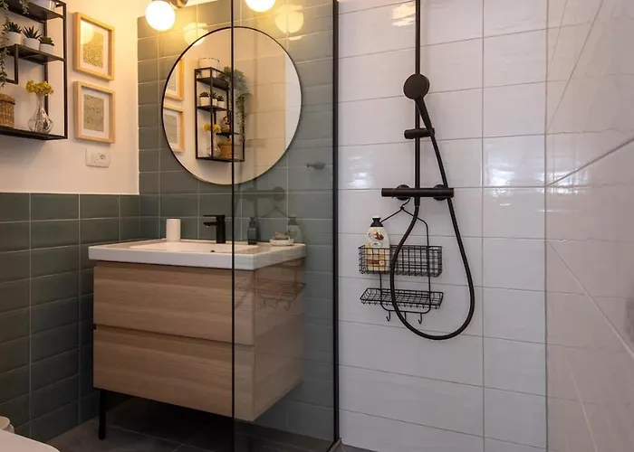 דירה Sunny Near The Centar, Free Parking