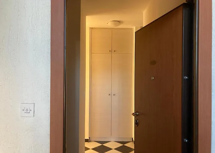 Sunny Near The Centar, Free Parking דירה ספליט