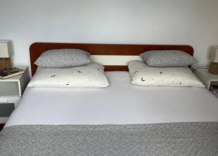 Sunny Near The Centar, Free Parking ספליט